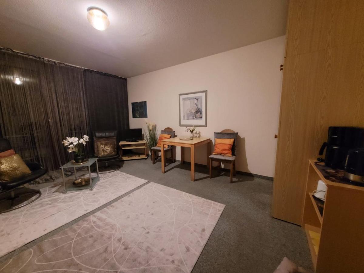 Appartement An Der Weinstrasse Бад-Бергцаберн Екстер'єр фото